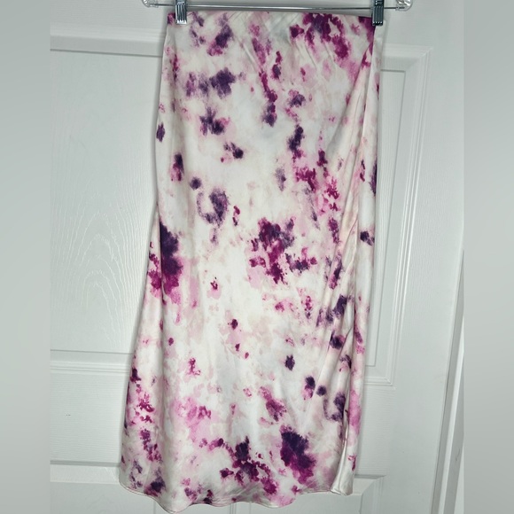 Bardot Water Color Knee Length Satin Skirt Sz S - Picture 6 of 9